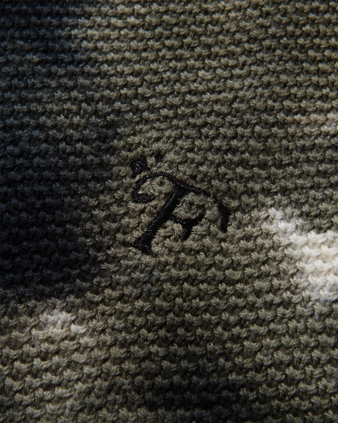 Moss Sweater "2025"