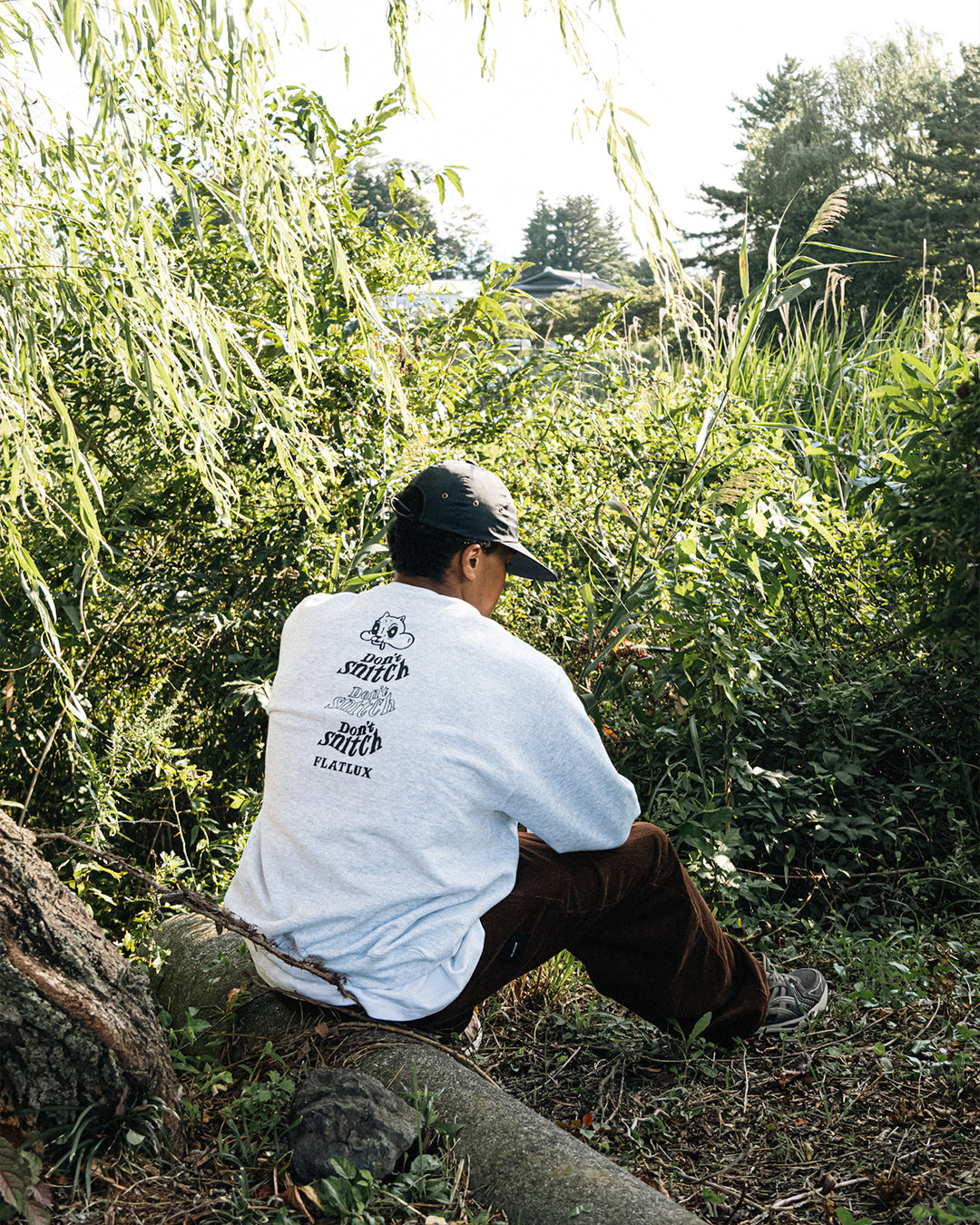 Snitch Crewneck