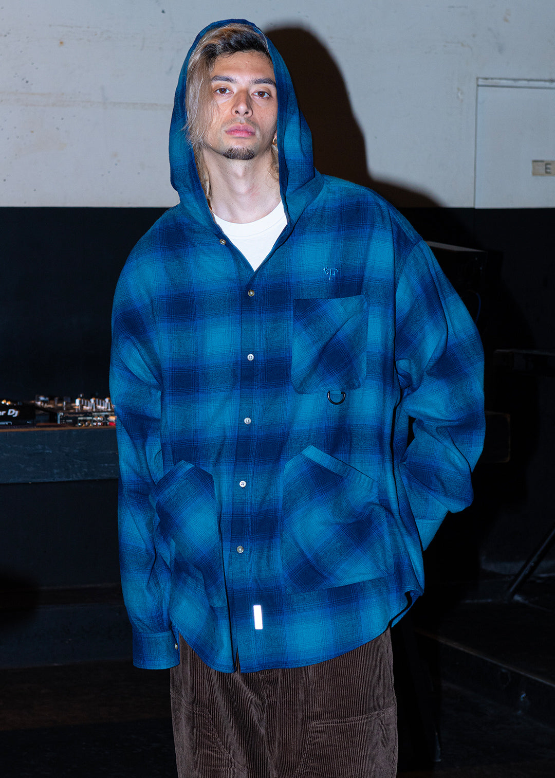 Venti Hooded Shirt